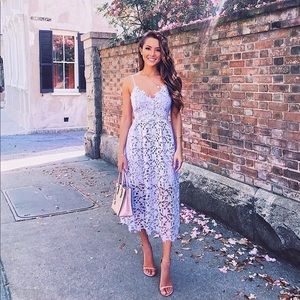 Blogger favorite 🌸 Lace A Line Midi Dress in Periwinkle
